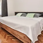 Matosic By Interhome Vakantiehuis