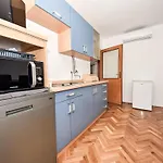 Matosic By Interhome Vakantiehuis Polaca