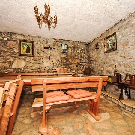 Feriehus Matosic By Interhome