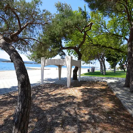 Matosic By Interhome Feriehus Polaca