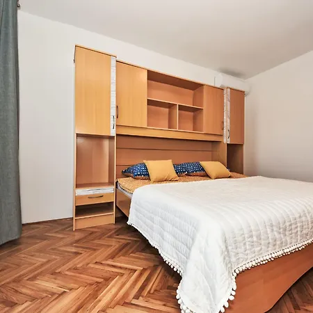 Matosic By Interhome Polaca