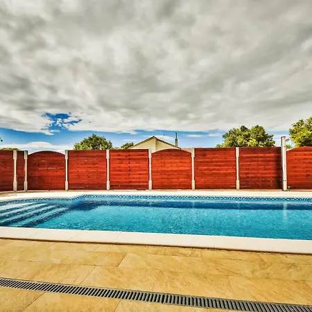 Matosic By Interhome Polaca