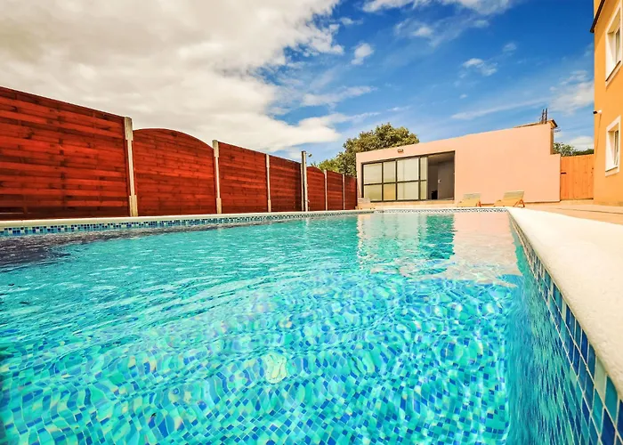 Vakantiehuis Matosic By Interhome *